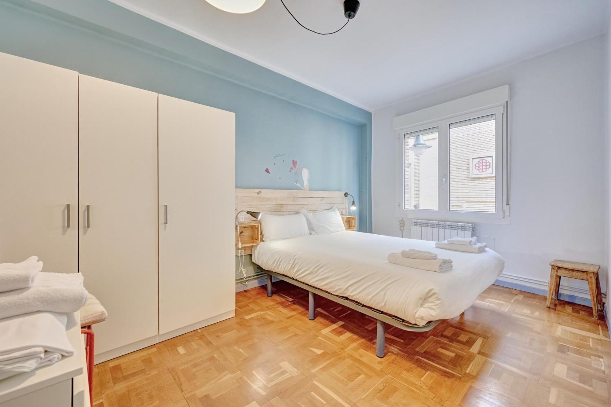 Dormitaleria Apartment Pamplona Luaran gambar